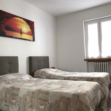 شقة Casa Al Borgo غارْدا المظهر الخارجي الصورة